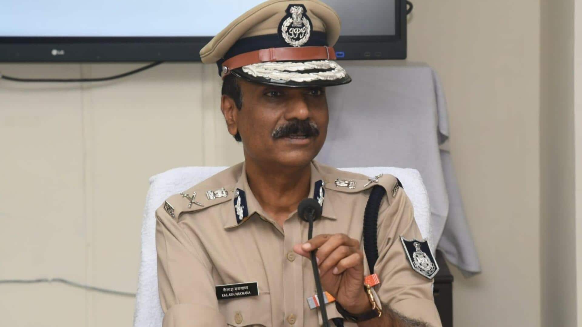 मध्य प्रदेश के DGP का चौंकाने वाला बयान, कहा- पुलिस अकेले नहीं रोक सकती बलात्कार मध्य प्रदेश के DGP का चौंकाने वाला बयान, कहा- पुलिस अकेले नहीं रोक सकती बलात्कार