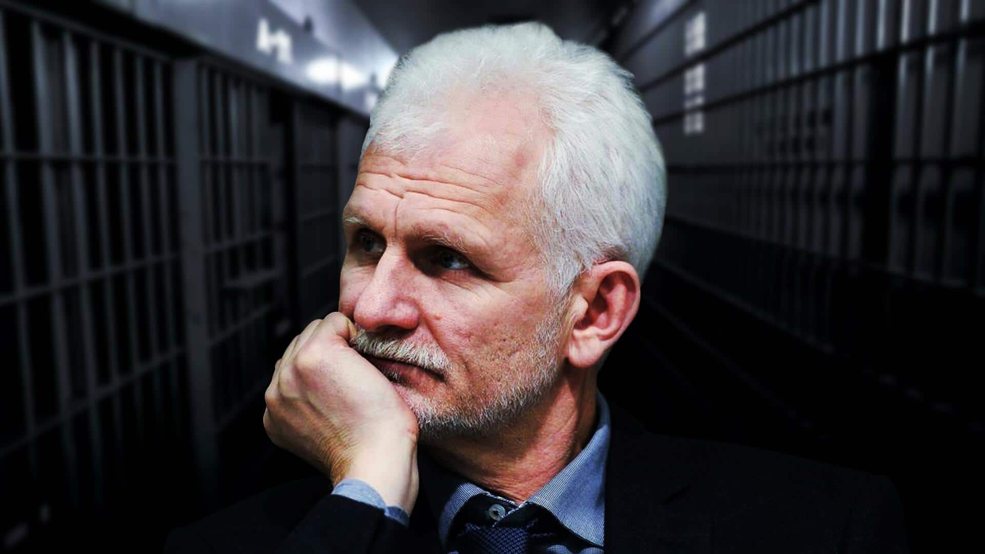 बेलारूस: नोबेल शांति पुरस्कार विजेता एलेस बालियात्स्की को 10 साल जेल की सजा सुनाई गई