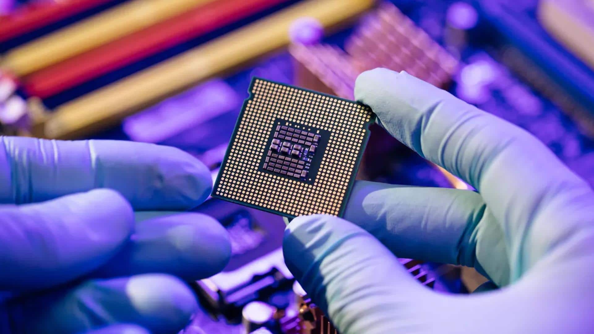 घरेलू चिप इंडस्ट्री को बढ़ावा देने के लिए सरकार निवेश कर सकती है 1,000 अरब रुपये