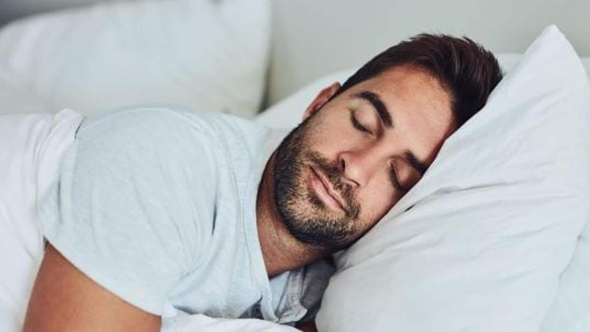 दोपहर के समय सोने का है शौक तो जरूर अपनाएं ये 5 तरीके, मिलेगा भरपूर आराम