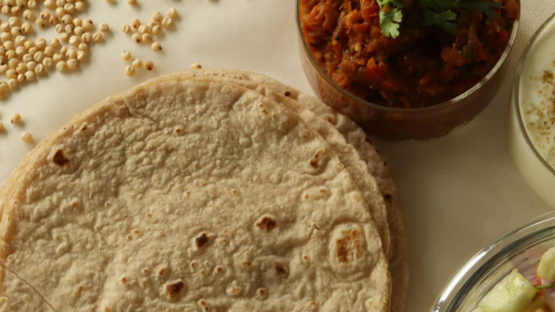 ज्वार से बनाकर खाएं ये 5 स्वादिष्ट व्यंजन, सेहत के लिए होते हैं फायदेमंद