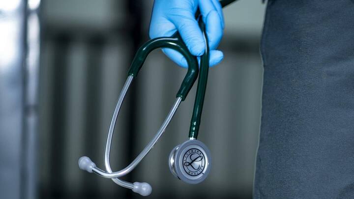 NEET PG: मेडिकल कोर्सेज में एडमिशन के लिए कट-ऑफ पर्सेंटाइल में 25 प्रतिशत की कटौती