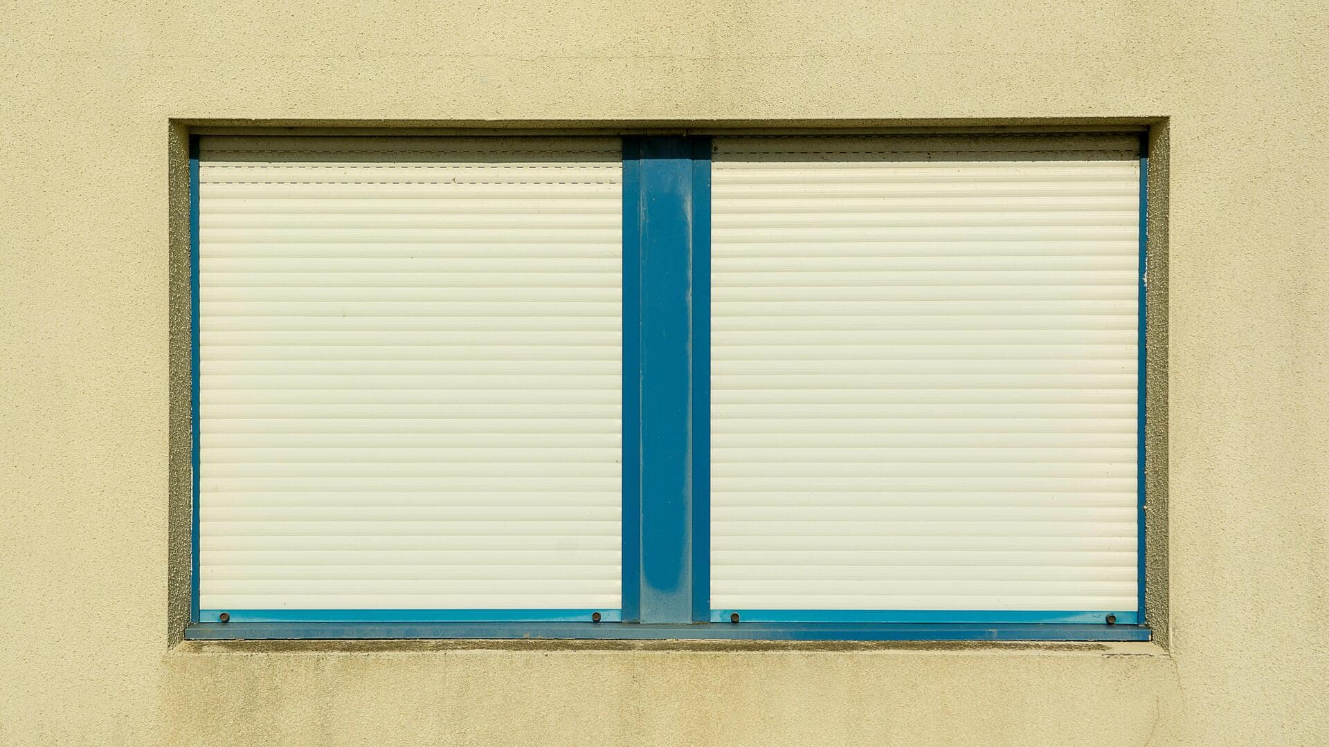 गर्मियों के दौरान घर की खिड़कियों को ढकने के लिए अपनाएं ये 5 तरीके