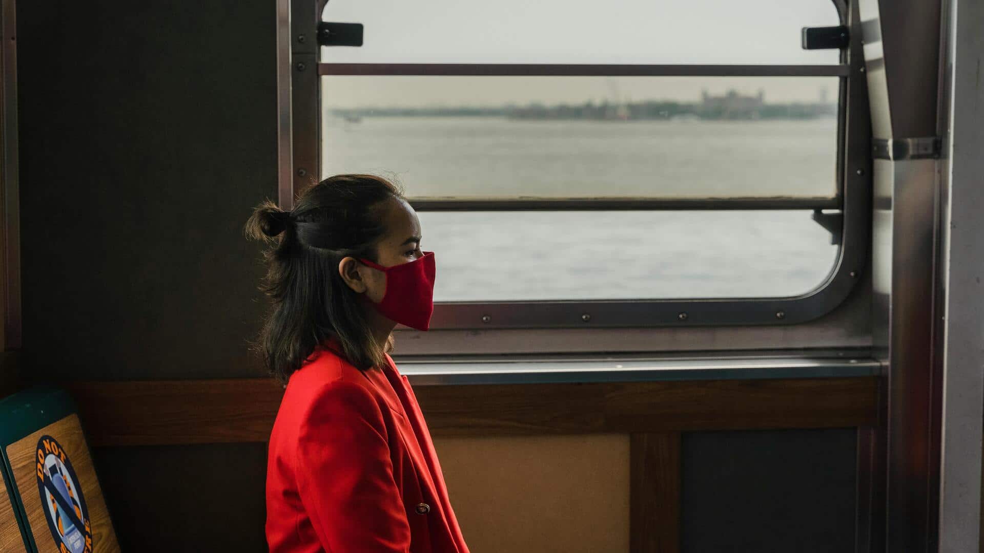 विदेश यात्रा करने जा रहे हैं तो इन 5 बातों का रखें ध्यान, होगा सफर सुरक्षित