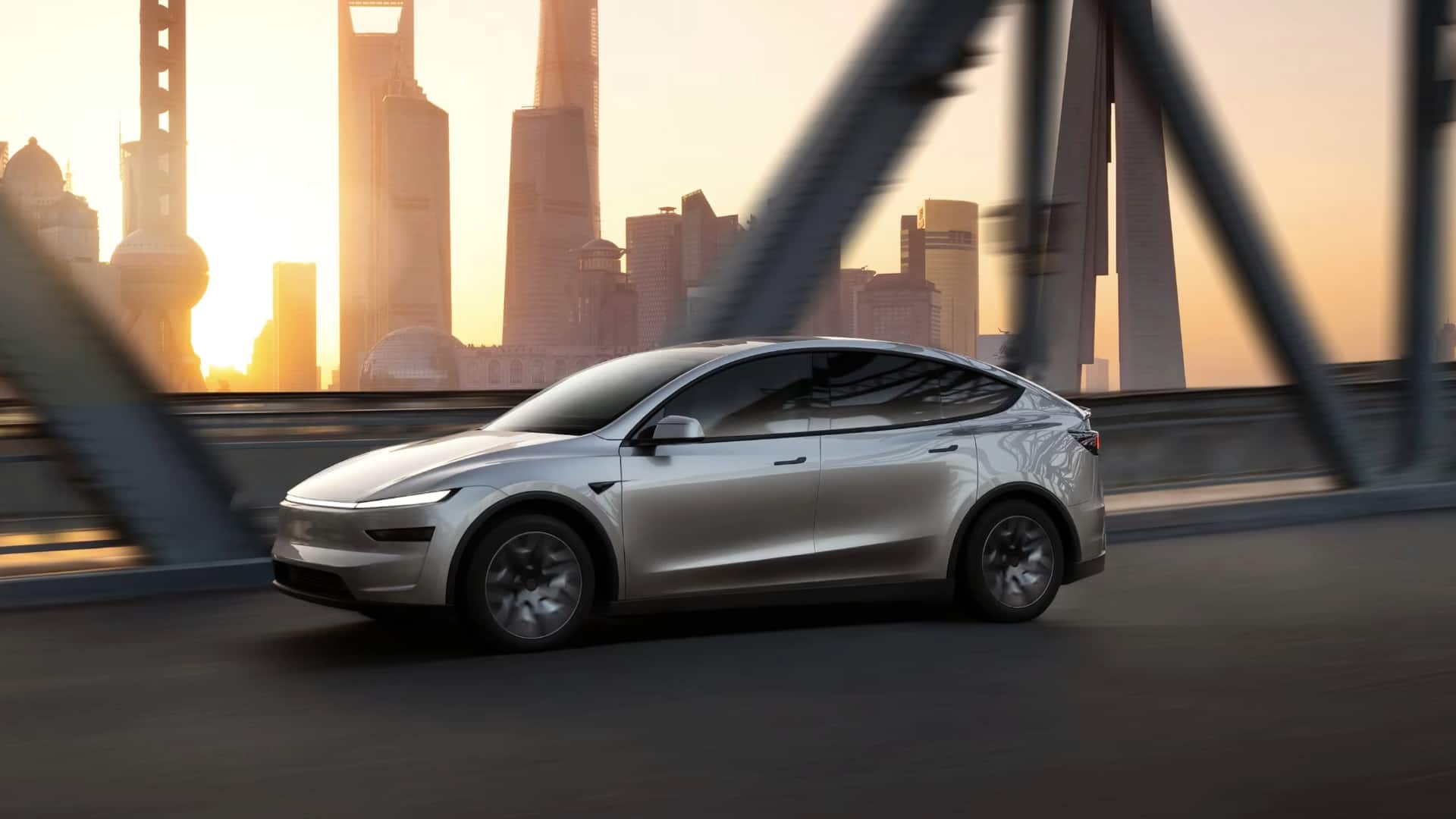 टेस्ला ने भारत में लॉन्च किया मॉडल-Y का लॉन्ग व्हीलबेस वेरिएंट, जानिए फीचर्स और कीमत