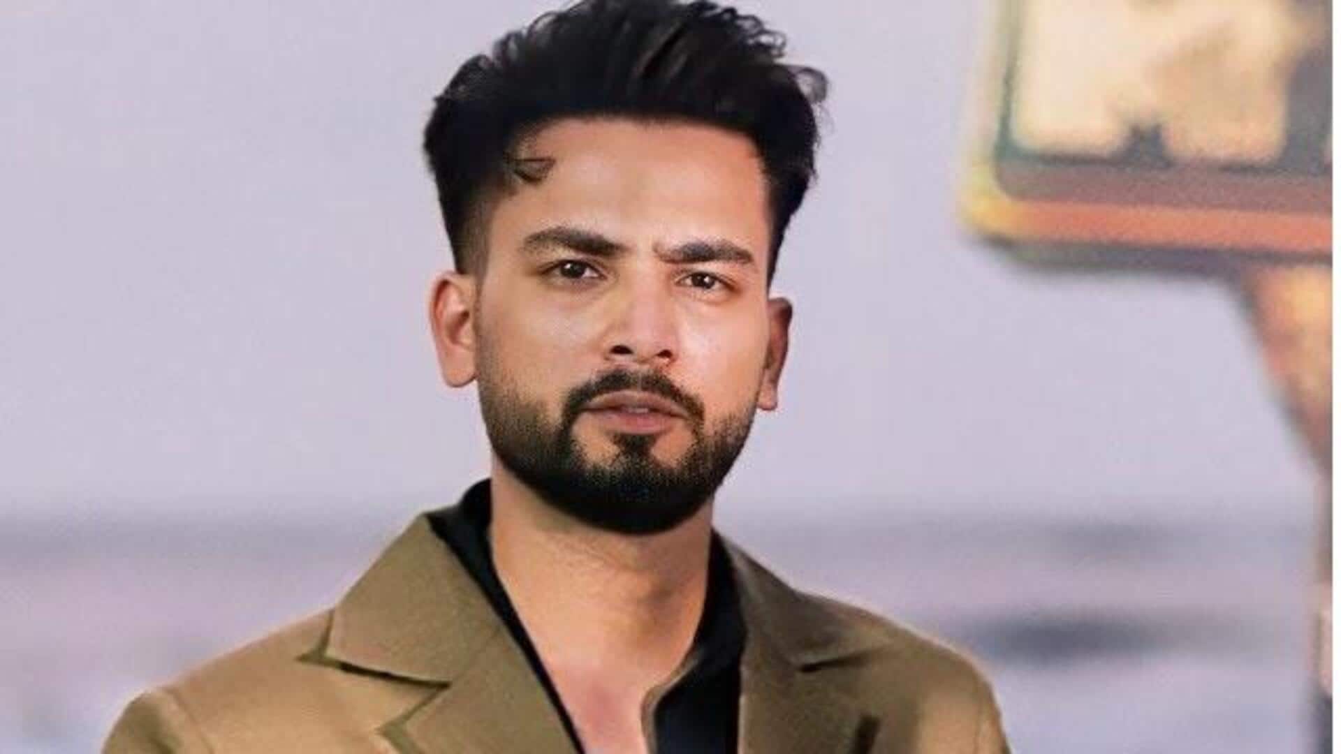 एल्विश यादव पर चला ED का चाबुक, मनी लॉन्ड्रिंग के तहत दायर हुई चार्जशीट एल्विश यादव पर चला ED का चाबुक, मनी लॉन्ड्रिंग के तहत दायर हुई चार्जशीट
