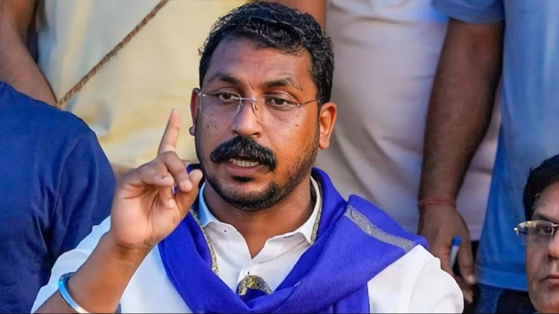 क्या है 8 साल पुराना मामला, जिसमें सांसद चंद्रशेखर आजाद को जारी हुआ गैर-जमानती वारंट?