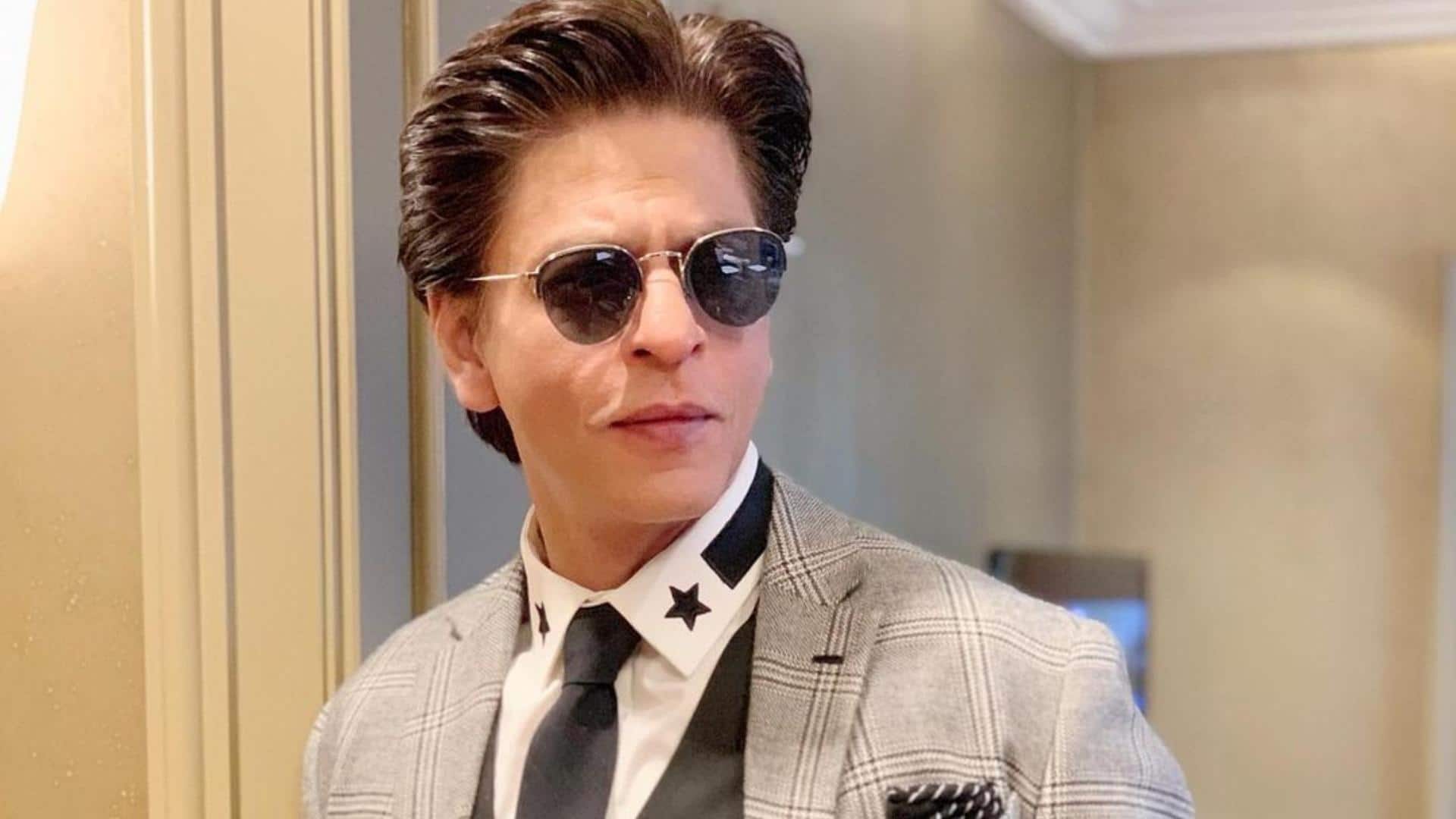 क्या नियमों के खिलाफ हो रहा शाहरुख खान के 'मन्नत' में मरम्मत का काम? जानिए सच क्या नियमों के खिलाफ हो रहा शाहरुख खान के 'मन्नत' में मरम्मत का काम? जानिए सच