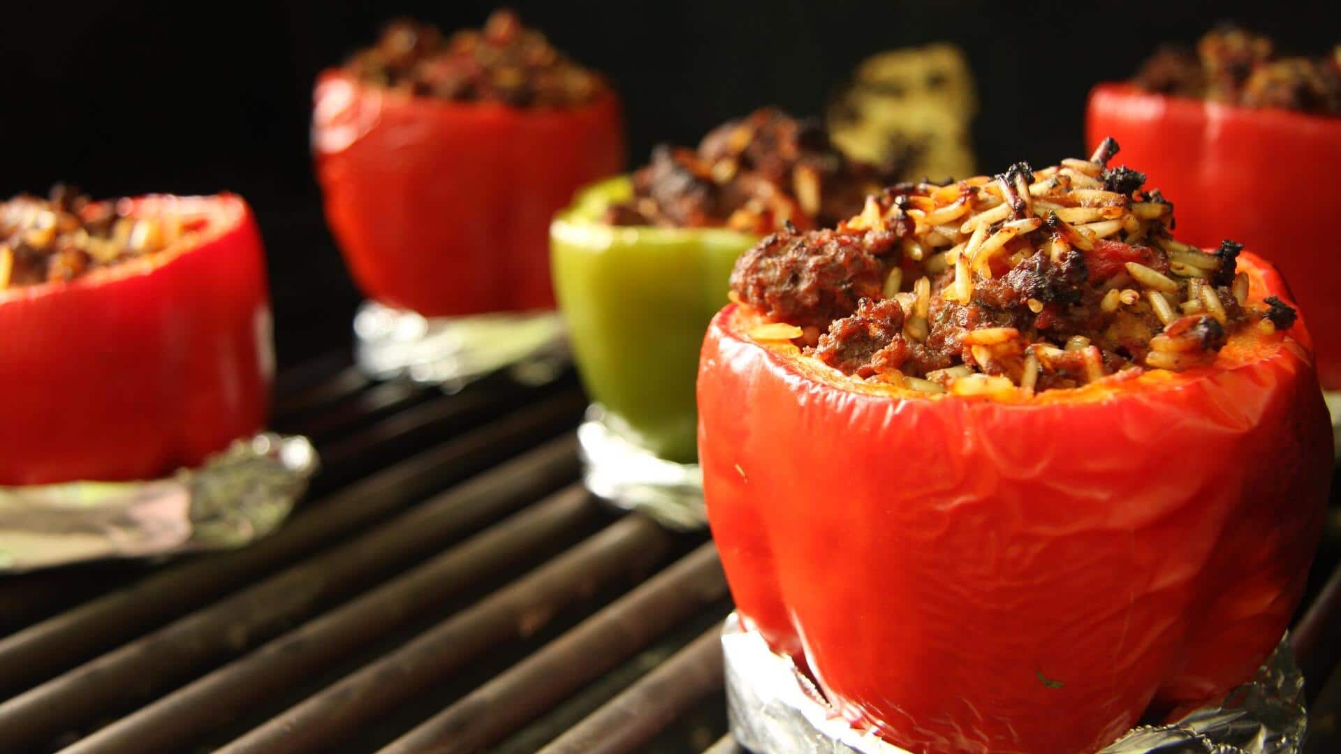 क्विनोआ वाला बेक्ड भरवा शिमला मिर्च घर में सभी को आएगा पसंद, ऐसे बनाएं