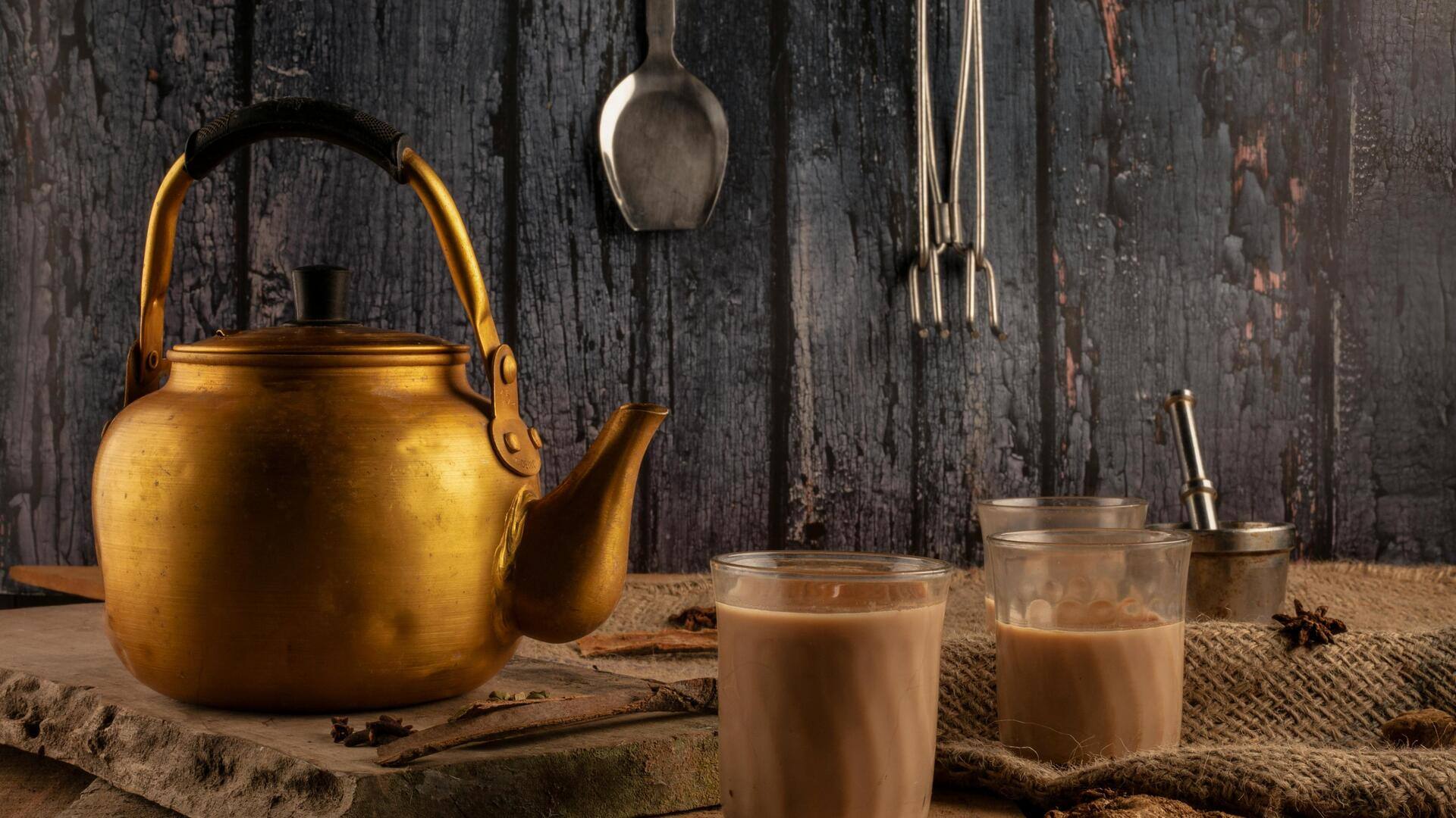 एक दिन में अधिक चाय पीने से हो सकते हैं ये दुष्प्रभाव, जानिए कितनी पीनी चाहिए