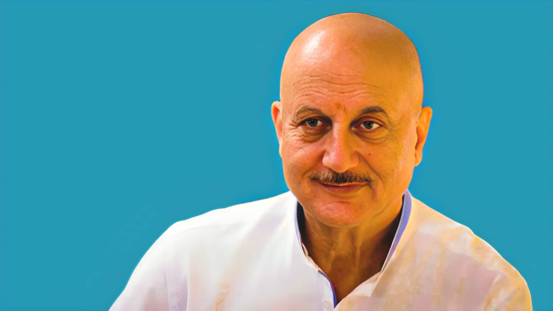 बॉलीवुड के बदलते माहौल पर अनुपम खेर बोले- पहले महफिलें सजती थीं, अब डर लगता है
