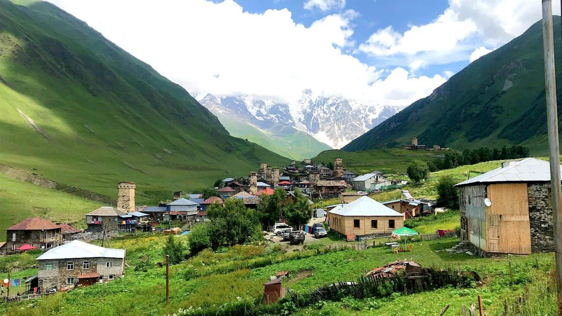 जॉर्जिया: कॉकस पर्वत के पास मौजूद इन पर्यटन स्थलों को बनाएं अपनी यात्रा का हिस्सा