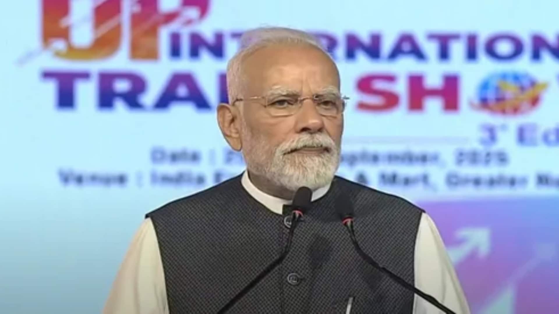 प्रधानमंत्री ने फिर आत्मनिर्भरता पर दिया जोर, बोले- चिप से लेकर शिप तक देश में बनाएंगे