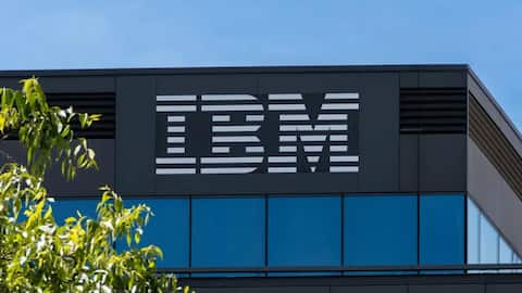 IBM के शेयरों में 1968 के बाद सबसे बड़ी गिरावट, क्यों डूबे 9,600 अरब रुपये?