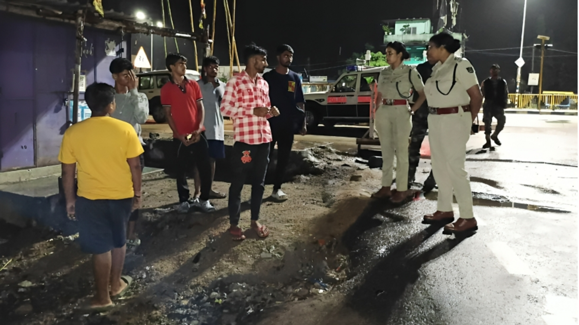 ओडिशा के बालासोर में दंपति के बीच सड़क पर हुआ झगड़ा, पत्नी का गला रेता