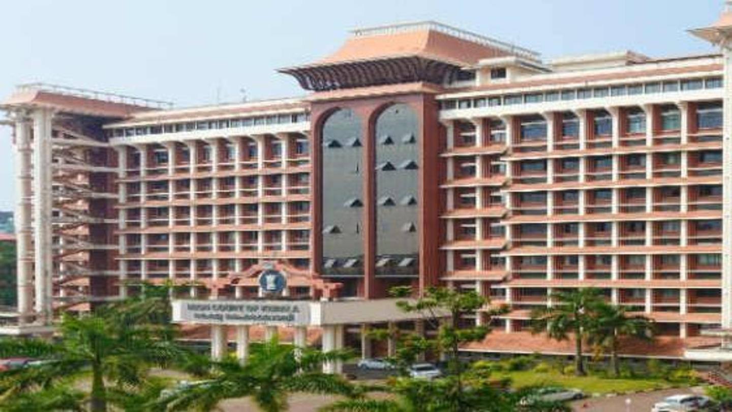 केरल हाई कोर्ट ने खारिज कर दी थी मामला वापस लेने की याचिका केरल हाई कोर्ट ने खारिज कर दी थी मामला वापस लेने की याचिका