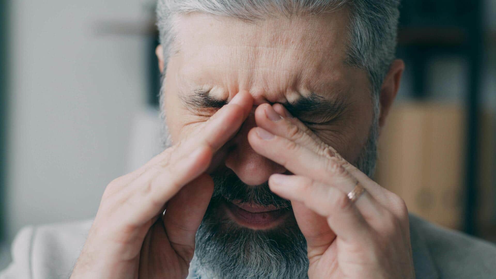 आंखों की समस्याओं का कारण बन सकते हैं ये 5 संकेत, नजरअंदाज न करें