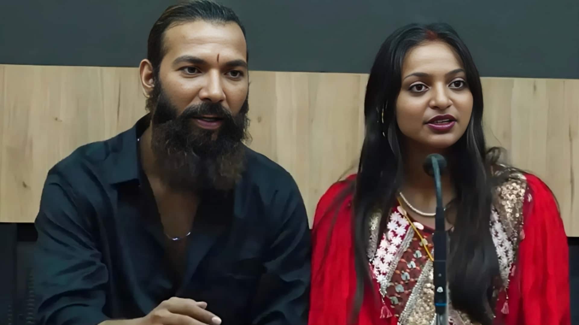 मोनालिसा के कदम से सदमे में निर्देशक सनोज मिश्रा, 10 करोड़ का कर्ज और बदनामी अलग