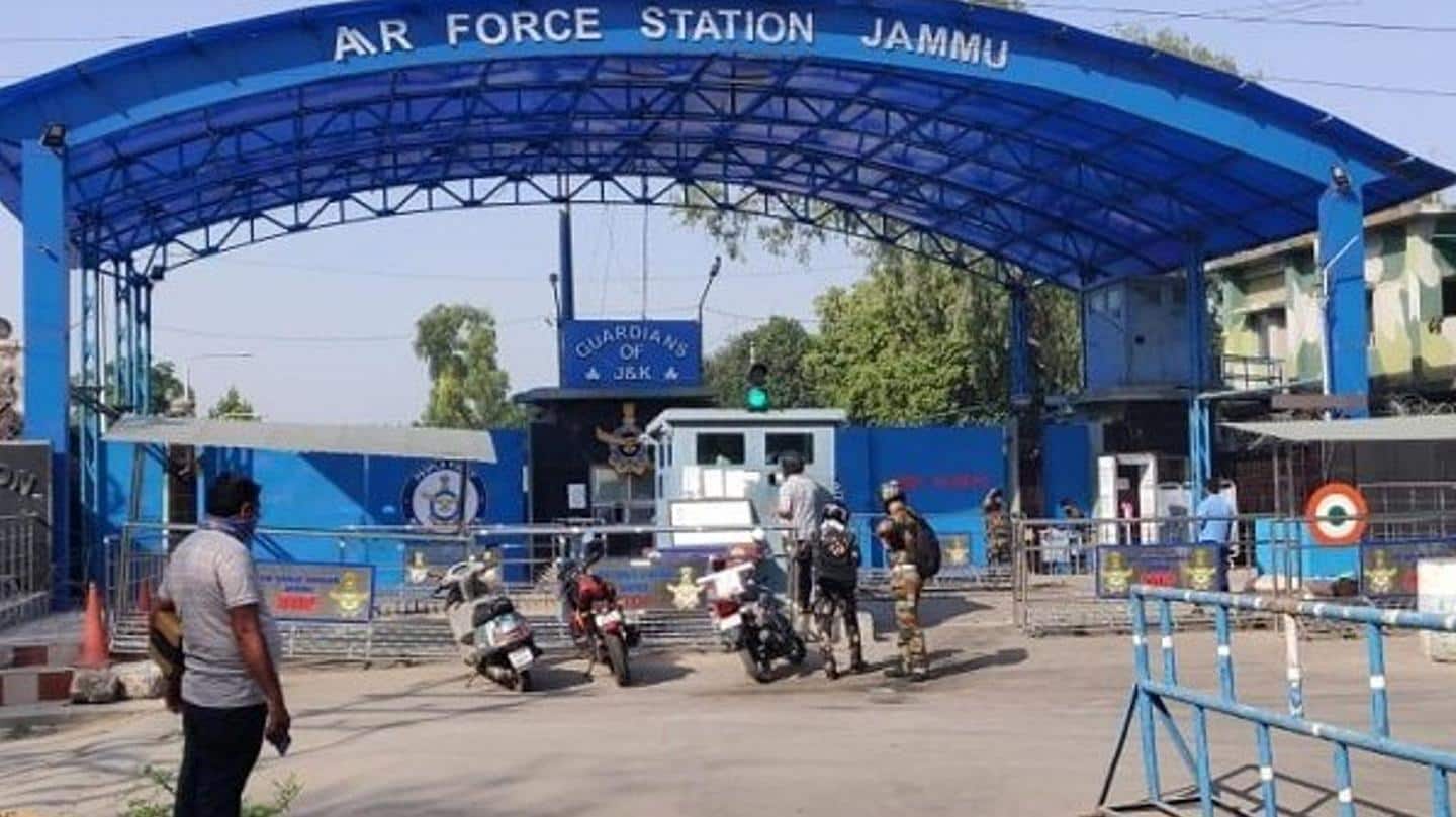 जम्मू हवाई अड्डे में ड्रोन से हमला, वायुसेना ने शुरू की जांच
