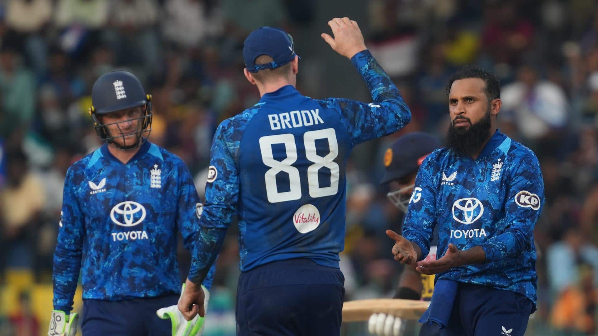 इंग्लैंड ने तीसरे वनडे में श्रीलंका को हराया, 2-1 से जीती सीरीज 