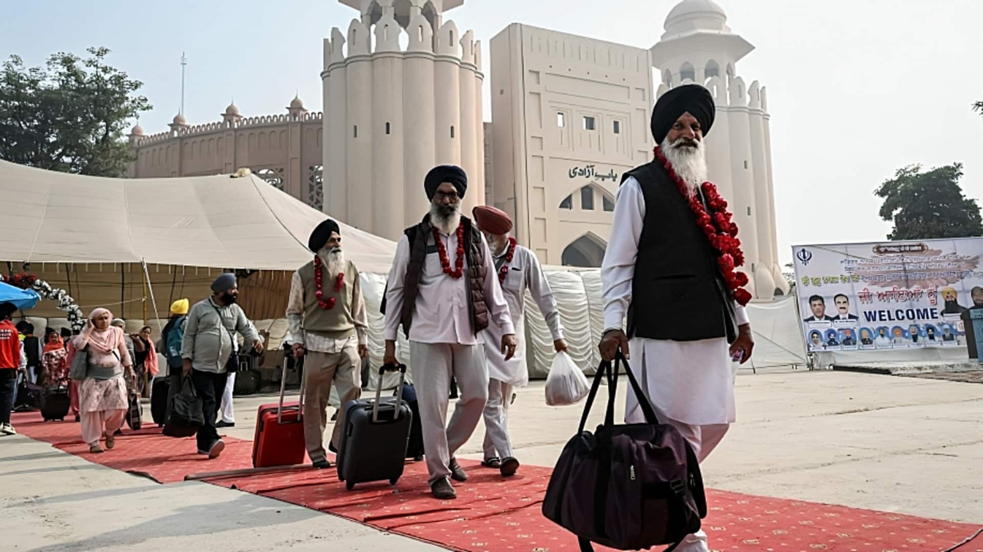 हरियाणा के सिख तीर्थयात्रियों का जत्था पाकिस्तान सीमा से लौटा, वीजा के बावजूद नहीं मिला प्रवेश