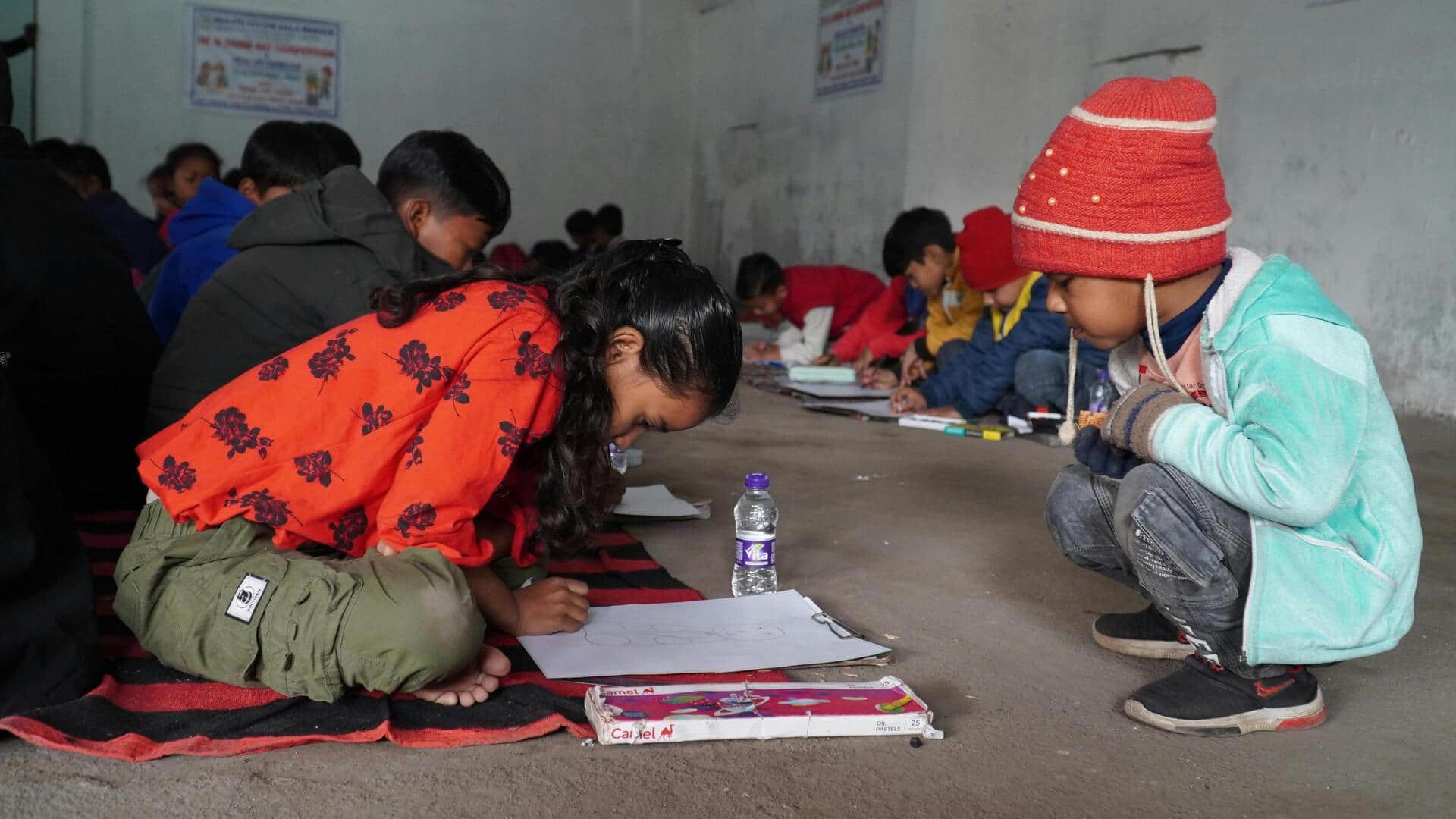 1.19 लाख स्कूलों में बिजली नहीं, लड़कियों के लिए शौचालय नहीं- नीति आयोग की रिपोर्ट