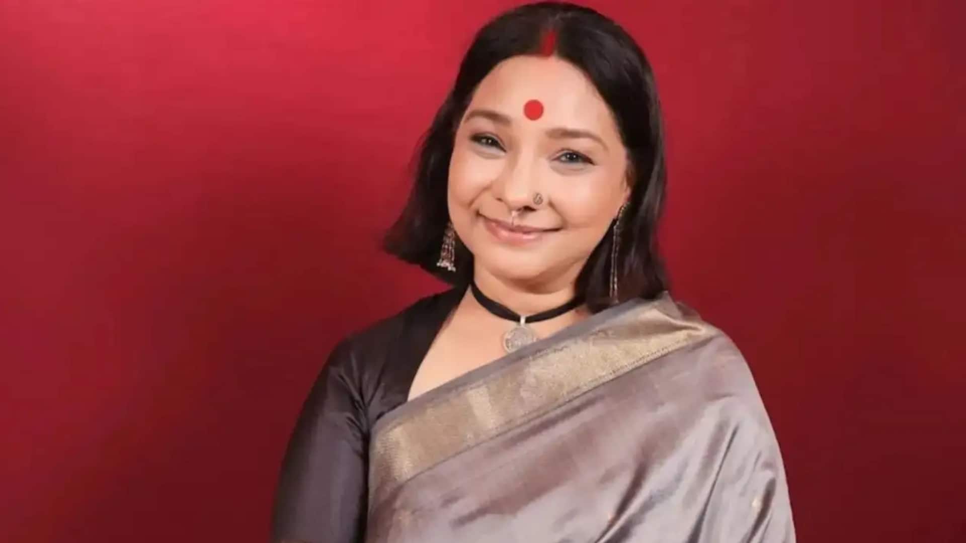 'पंचायत 4' की 'क्रांति देवी' को मिल रहीं गालियां, कोई कोस रहा; कोई दे रहा बद्दुआ 'पंचायत 4' की 'क्रांति देवी' को मिल रहीं गालियां, कोई कोस रहा; कोई दे रहा बद्दुआ