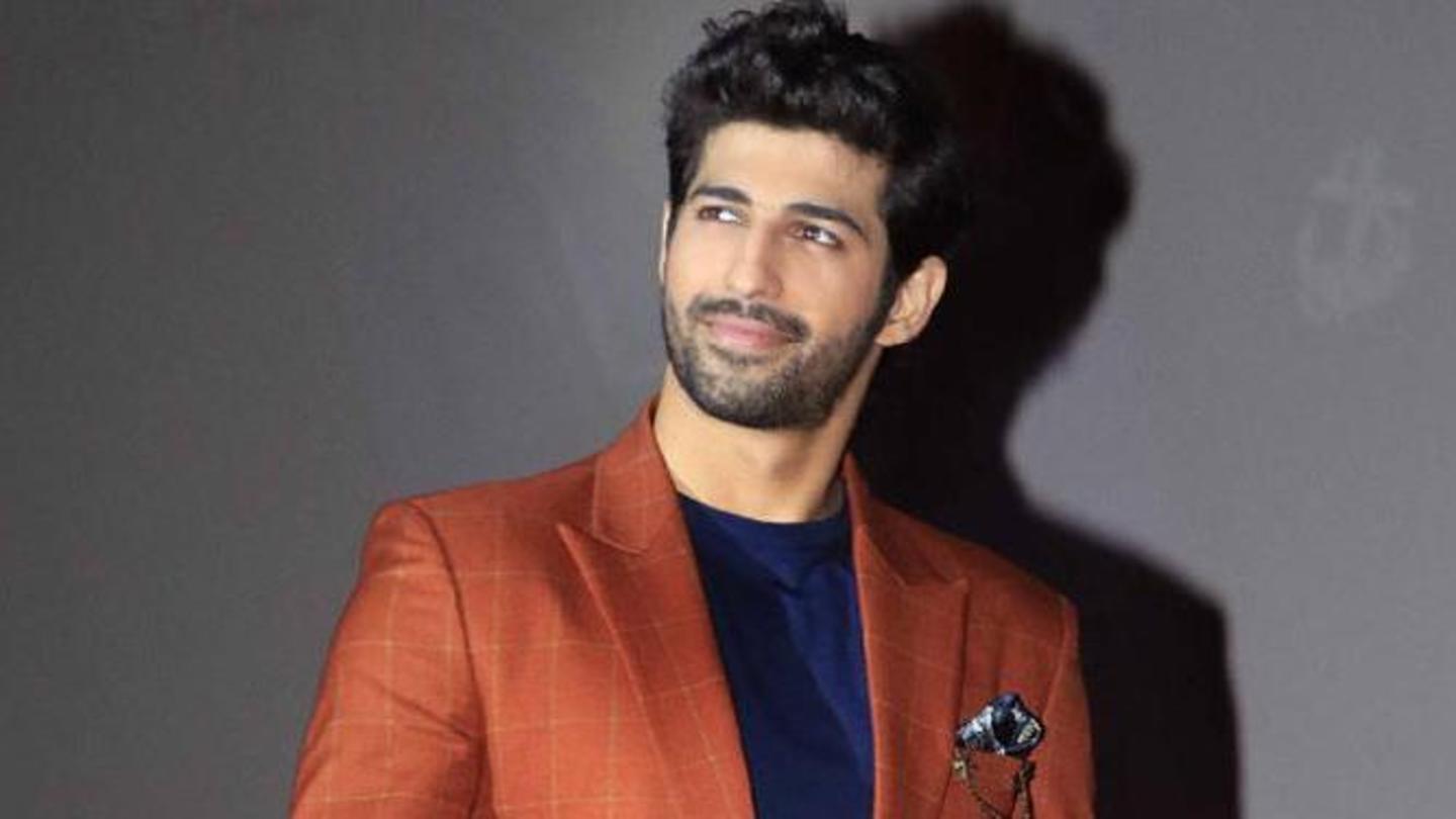 इन फिल्मों को लेकर चर्चा में रहे आशिम इन फिल्मों को लेकर चर्चा में रहे आशिम