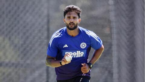 सैयद मुश्ताक अली ट्रॉफी: नितीश रेड्डी ने मध्य प्रदेश के खिलाफ ली हैट्रिक, जानिए उनके आंकड़े 