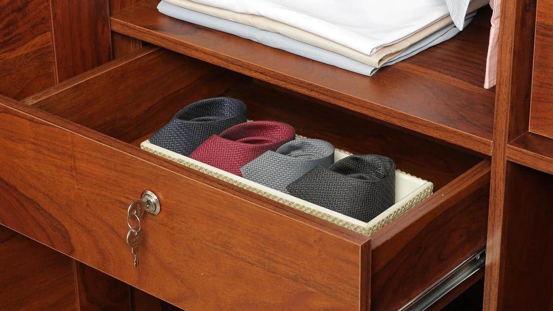 अलमारी और किचन के दराजों को नमी से बचाने के लिए अपनाएं ये 5 तरीके