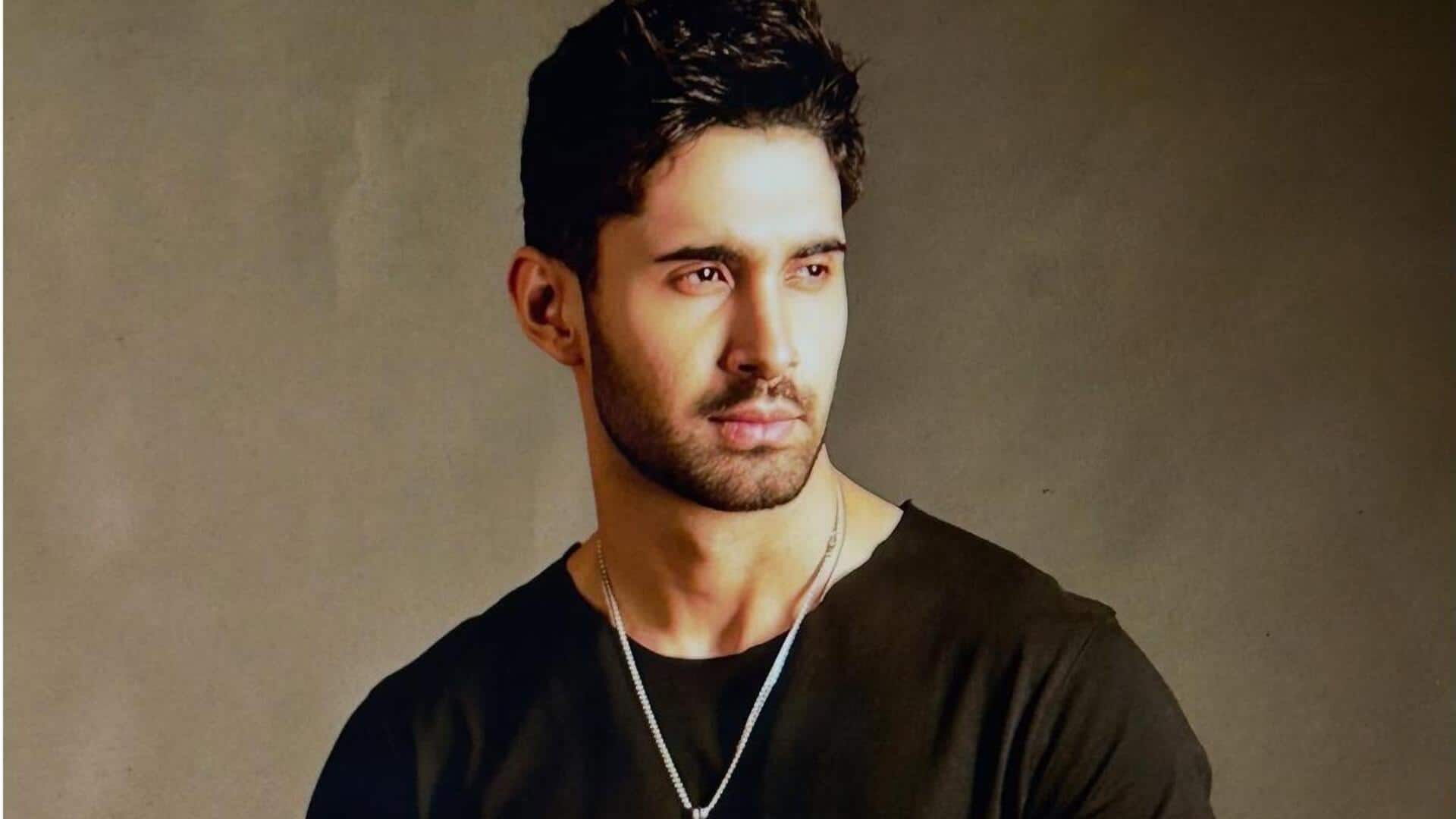 'द बैड्स ऑफ बॉलीवुड' सफल होते ही लक्ष्य लालवानी ने खरीद ली चमचमाती कार, देखें वीडियो