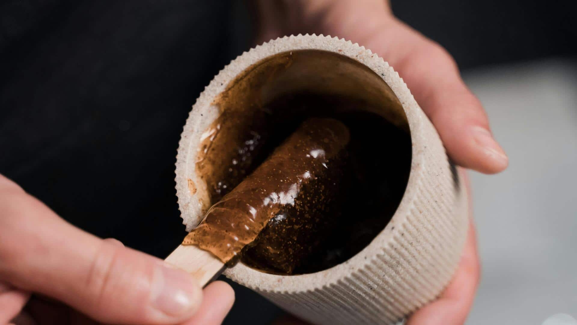 सर्दियों के दौरान बालों की देखभाल के लिए बनाएं ये 5 स्क्रब, मिलेगा भरपूर फायदा