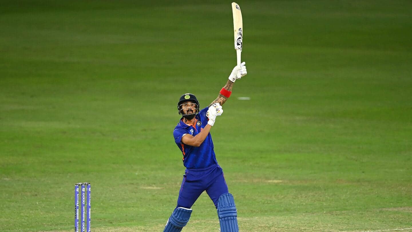 केएल राहुल ने वनडे में नंबर पांच पर खेलते हुए किया है जबरदस्त प्रदर्शन, जानिए आंकड़े