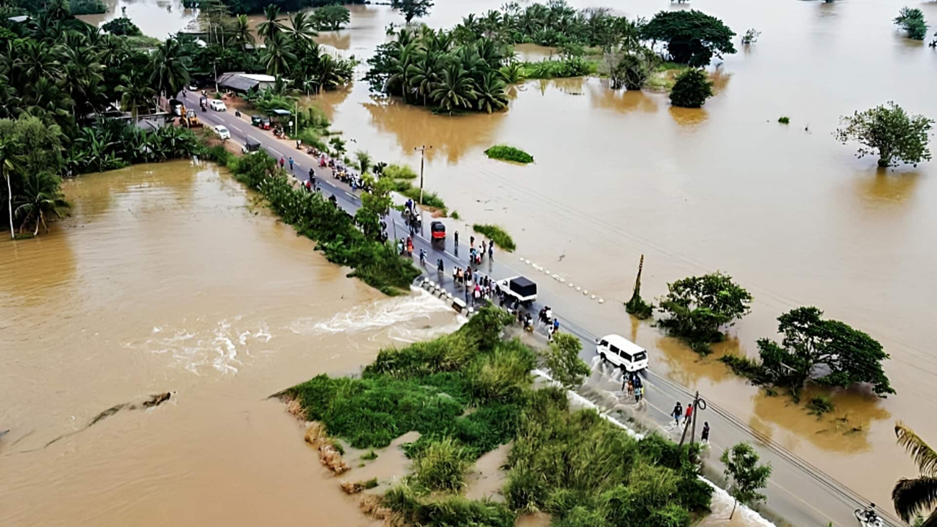 श्रीलंका में बाढ़ और भूस्खलन से 56 की मौत; स्कूल-कार्यालय बंद, सड़क और रेलमार्ग कटा