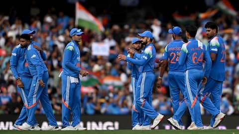 सुप्रीम कोर्ट ने भारतीय क्रिकेट टीम का नाम बदलने वाली याचिका खारिज की, जानिए क्या कहा