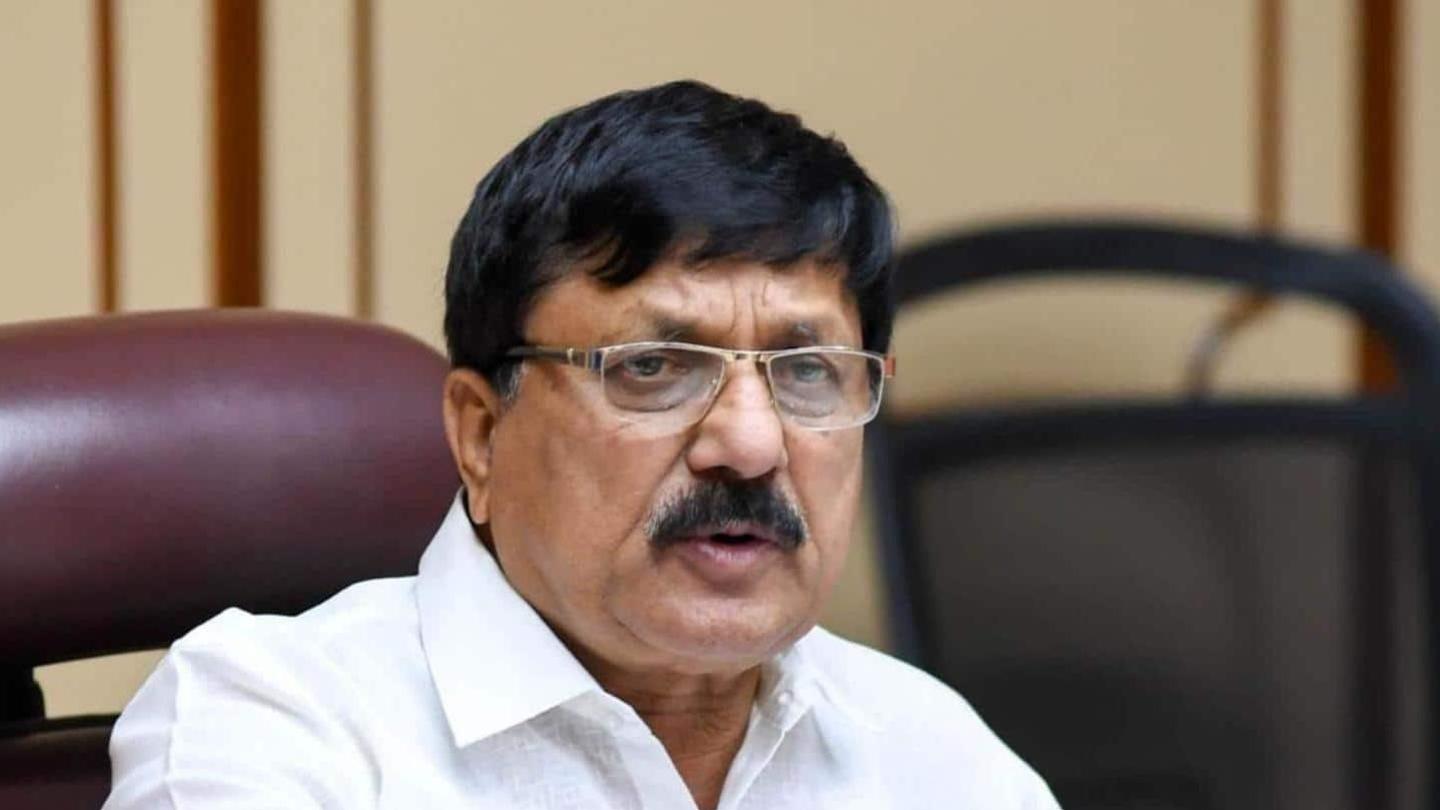 गृह मंत्री ने पीड़िता को लेकर दिया था असंवेदनशील बयान गृह मंत्री ने पीड़िता को लेकर दिया था असंवेदनशील बयान