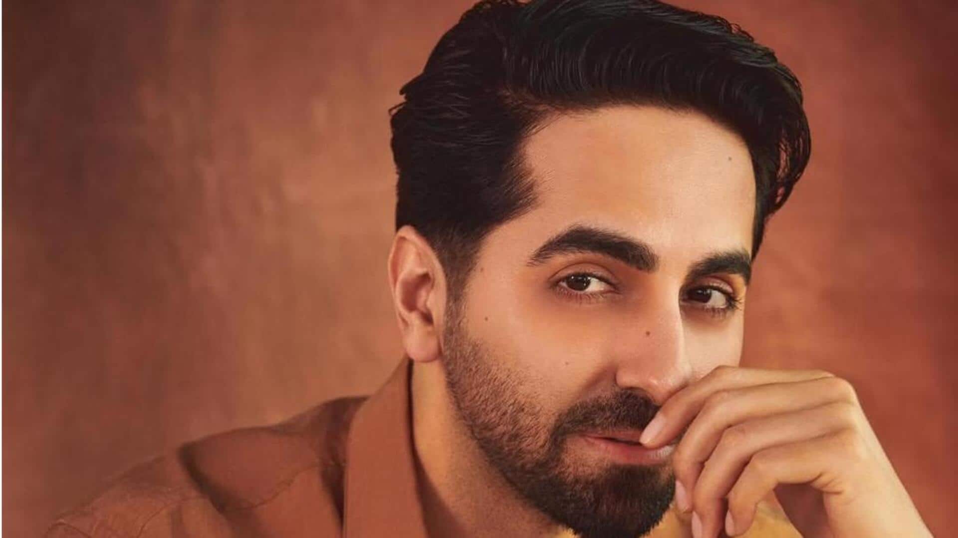'पति पत्नी और वो दो' की रिलीज तारीख आई, तीन-तीन हीरोइनों संग इश्क फरमाएंगे आयुष्मान खुराना 'पति पत्नी और वो दो' की रिलीज तारीख आई, तीन-तीन हीरोइनों संग इश्क फरमाएंगे आयुष्मान खुराना