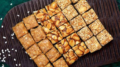 सर्दियों के दौरान बनाएं ये 5 तरह की चिक्की, सेहत के लिए होती हैं फायदेमंद