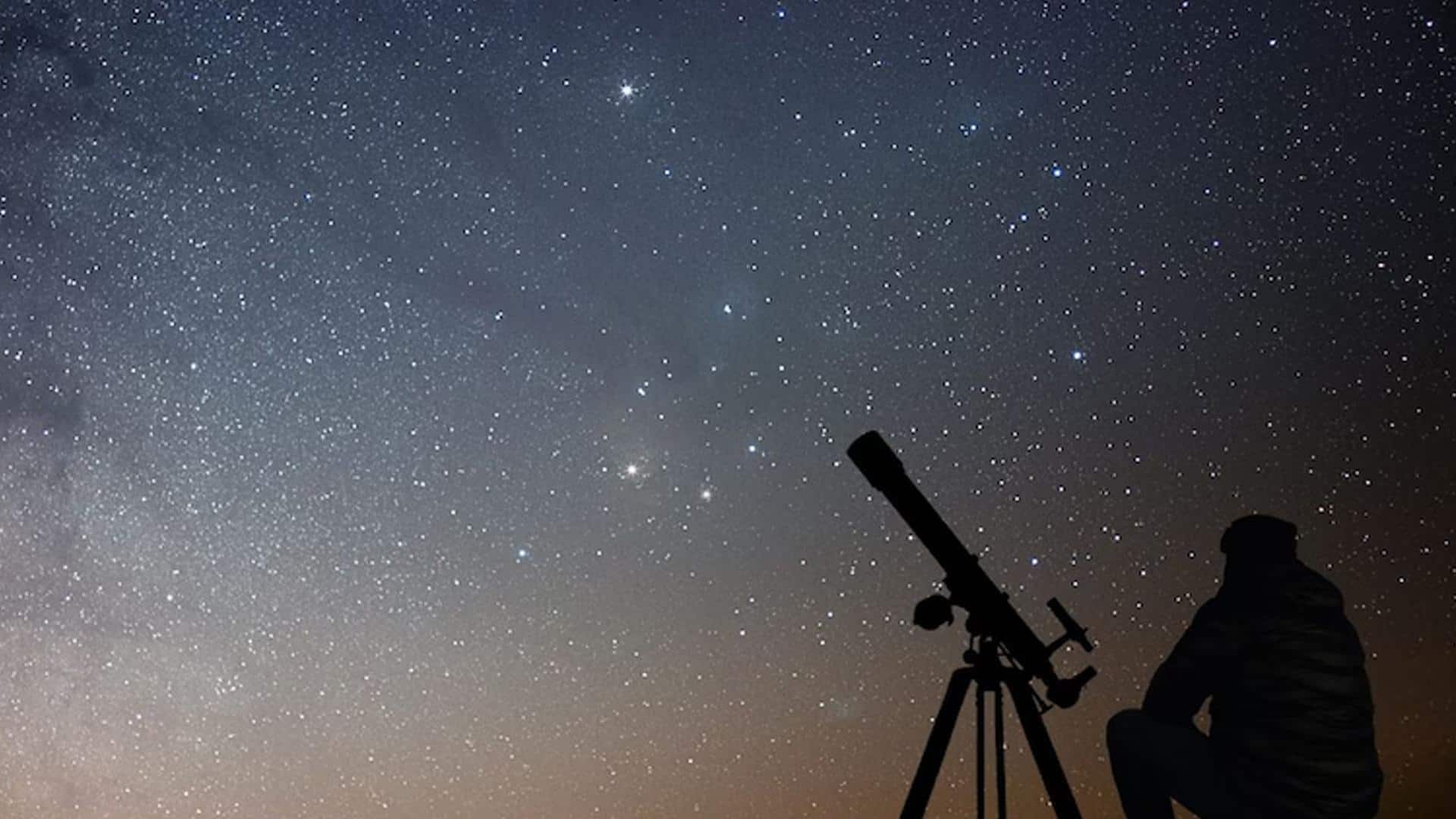 इस महीने आकाश में देखने को मिलेंगी ये खास खगोलीय घटनाएं