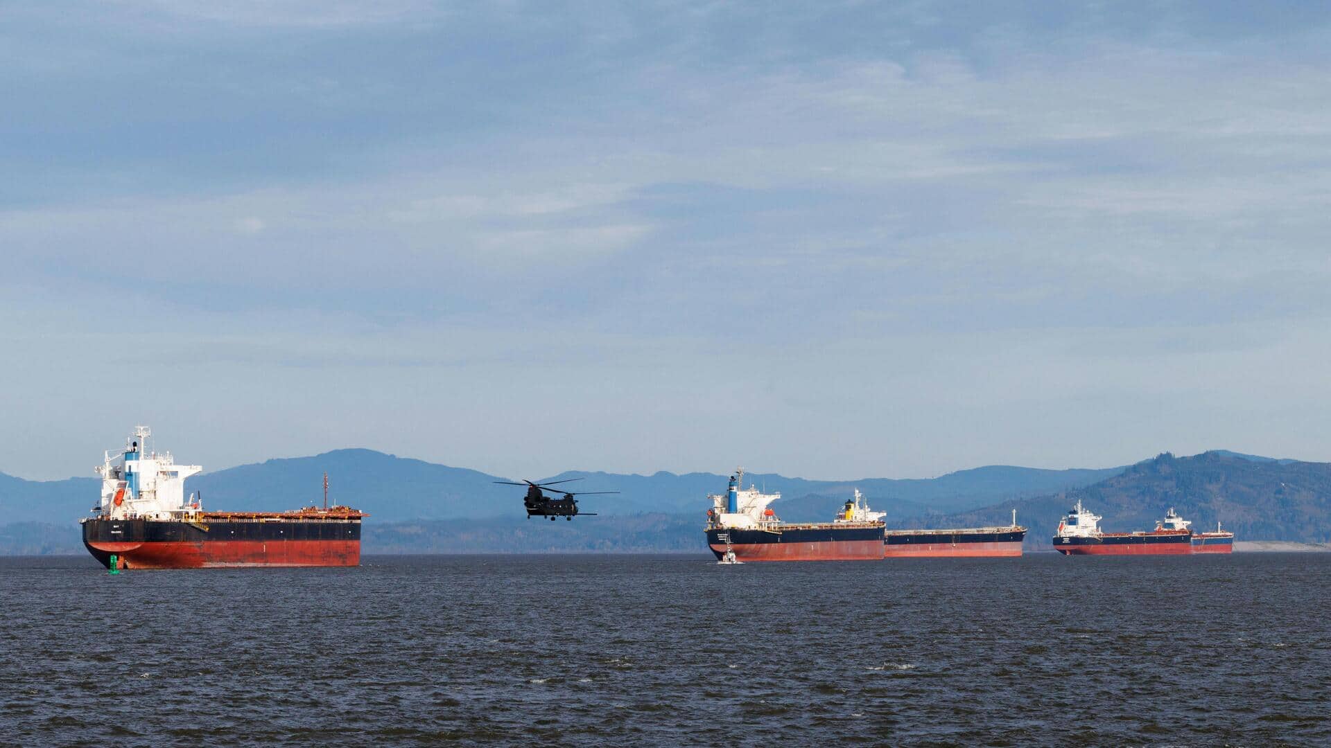 होर्मुज जलडमरूमध्य और फारस की खाड़ी में 23,000 भारतीय नाविक और 36 जहाज फंसे