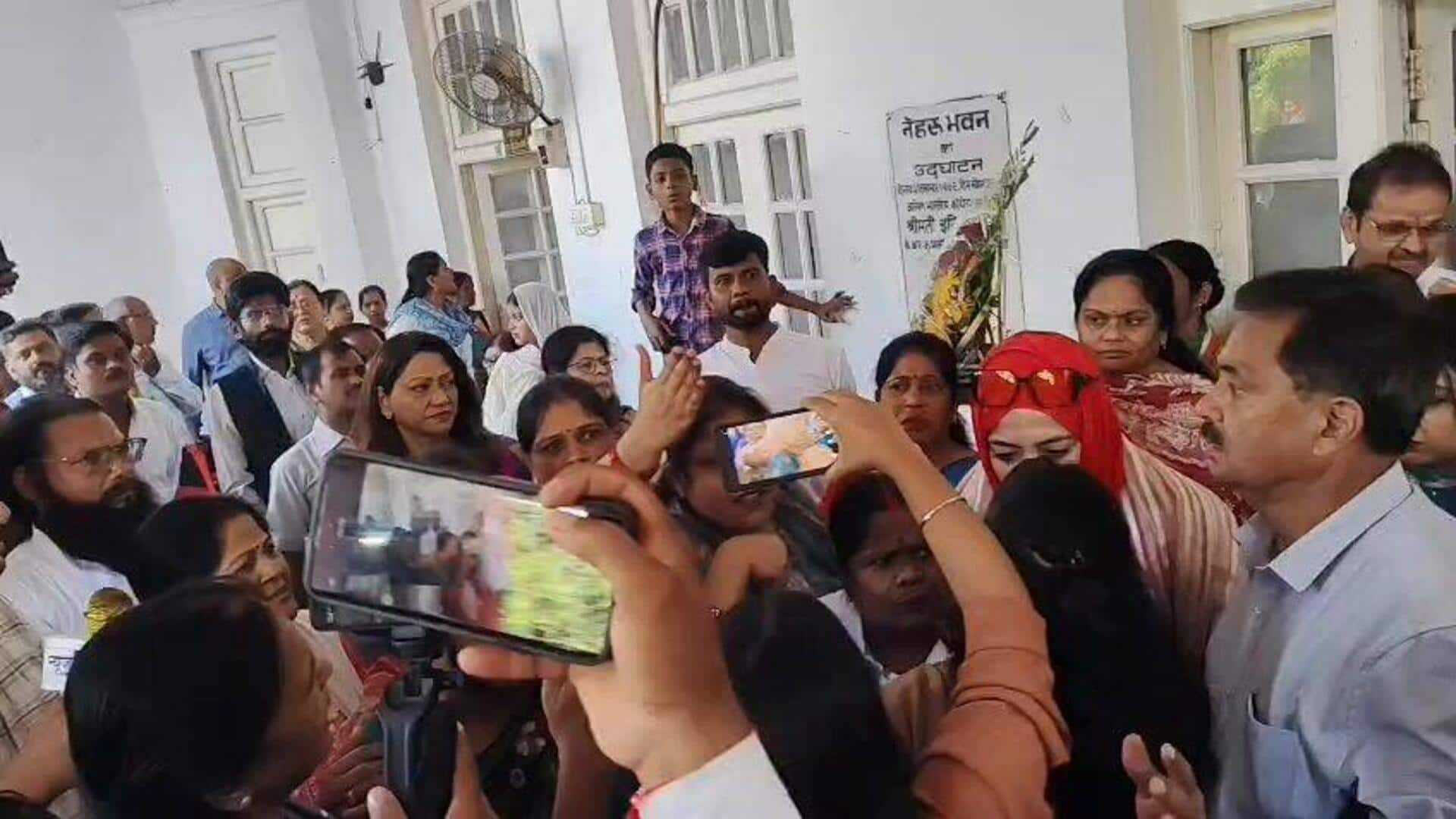 लखनऊ: कांग्रेस कार्यालय में हंगामा, अजय राय और ममता चौधरी के समर्थकों के बीच चले जूते-चप्पल