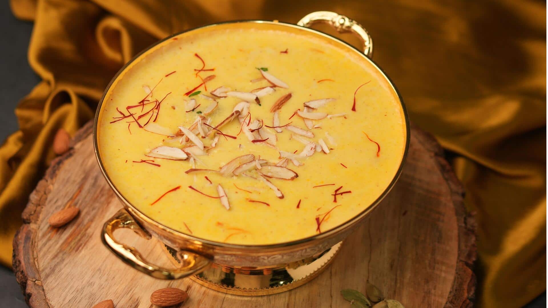 त्योहारों और खास मौकों पर बनाएं बसुंदी, आसान है इस मिठाई की रेसिपी 