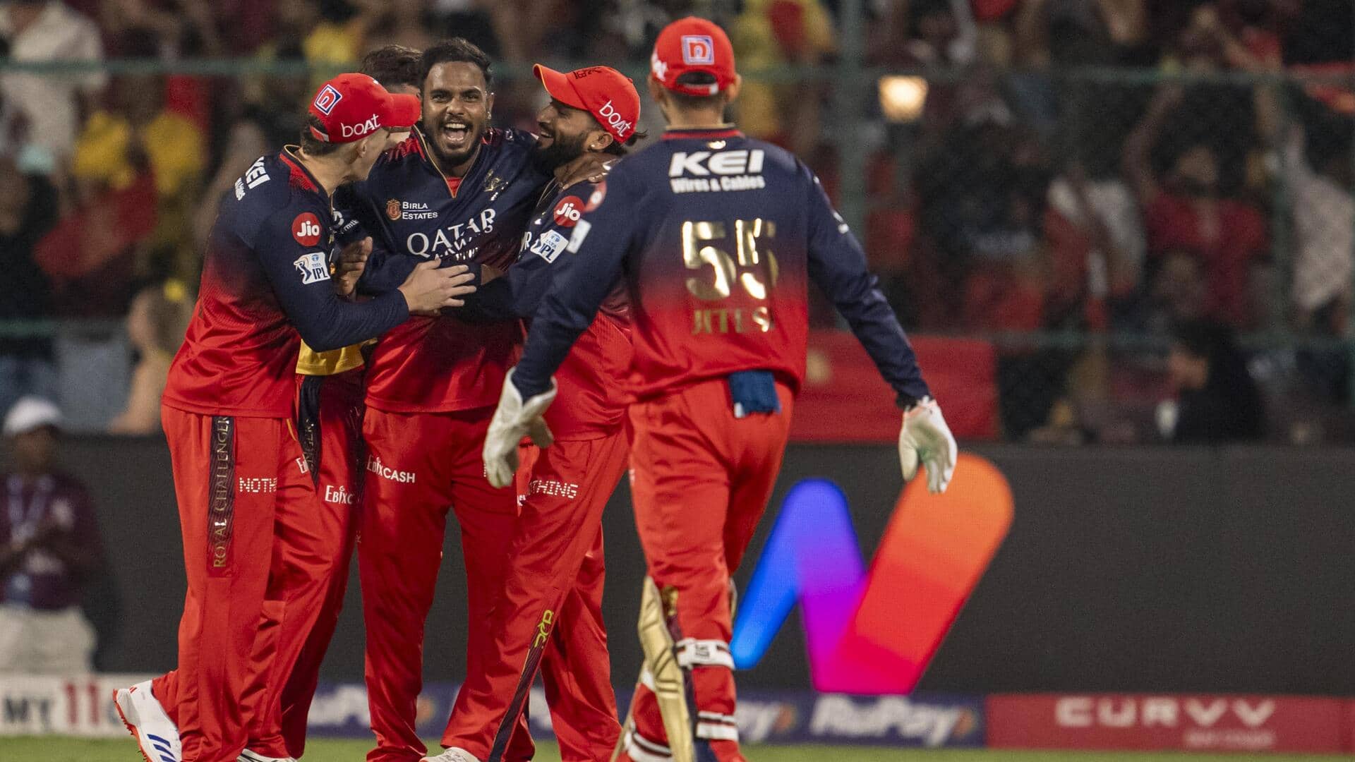 IPL 2025 स्थगित होन से BCCI को कितना हो रहा नुकसान? IPL 2025 स्थगित होन से BCCI को कितना हो रहा नुकसान?