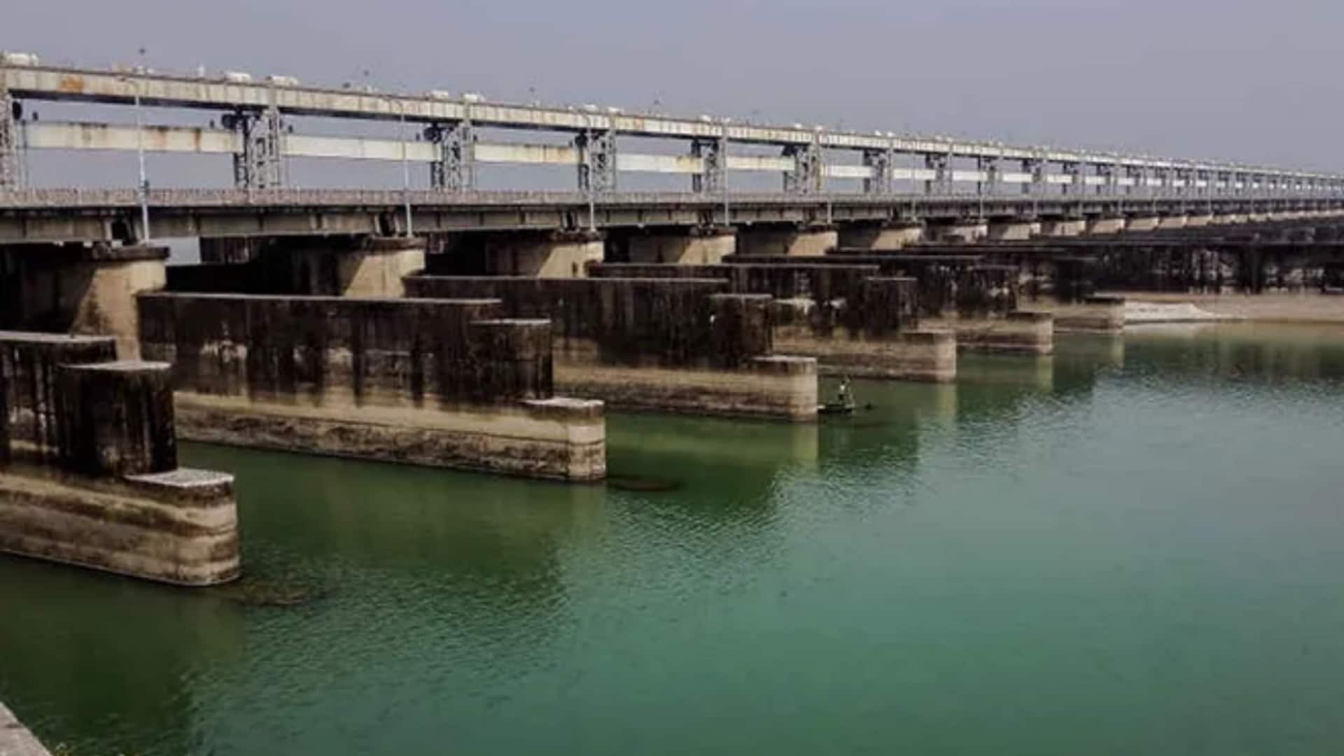 #NewsBytesExplainer: पद्मा नदी पर बैराज क्यों बना रहा बांग्लादेश, फरक्का समझौते को लेकर क्या है विवाद?