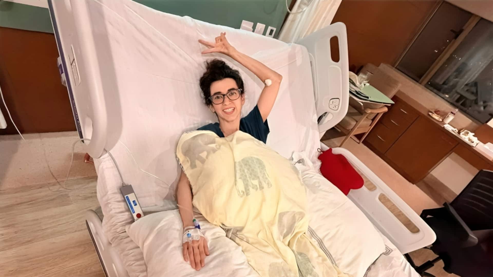 सबा आजाद अस्पताल में भर्ती, खतरनाक इंफेक्शन से जूझ रहीं अभिनेत्री का सहारा बने ऋतिक रोशन