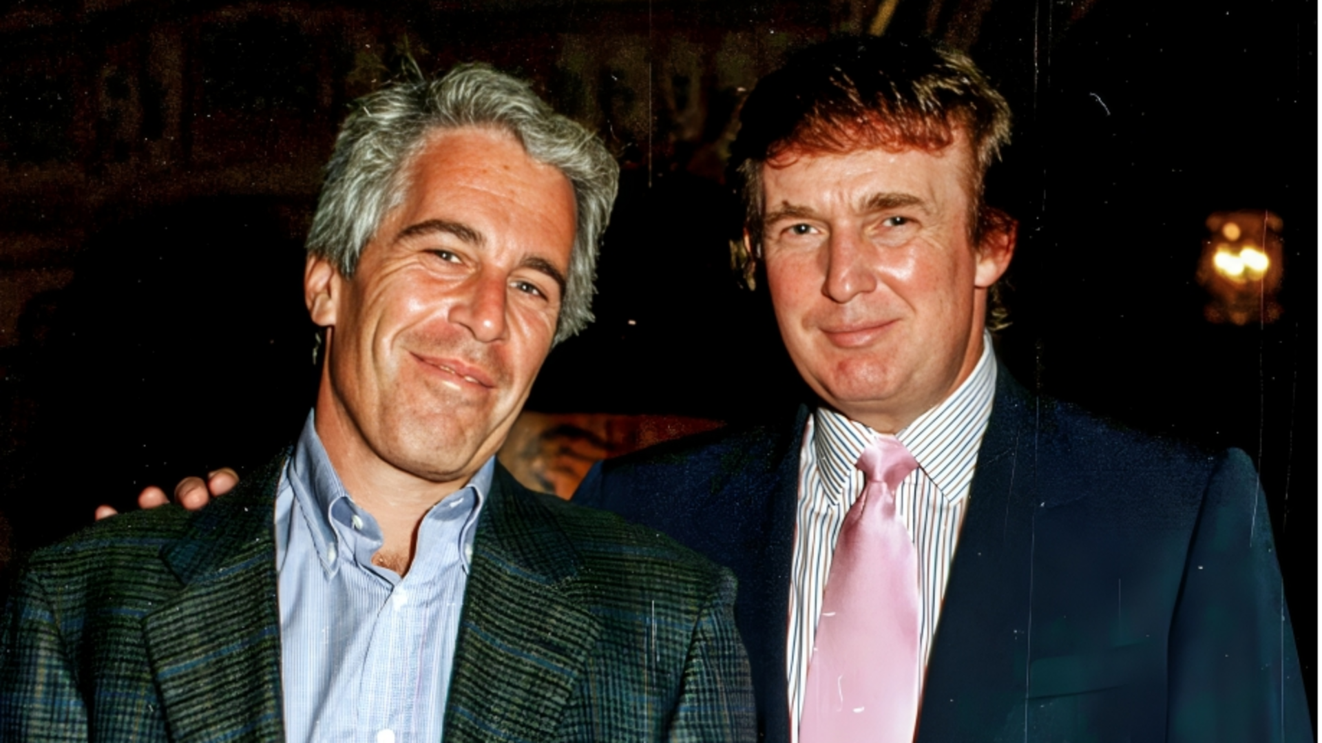 डोनाल्ड ट्रंप ने एपस्टीन फाइल्स जारी करने वाले विधेयक पर हस्ताक्षर किए, खुलेंगे सबके काले कारनामे?