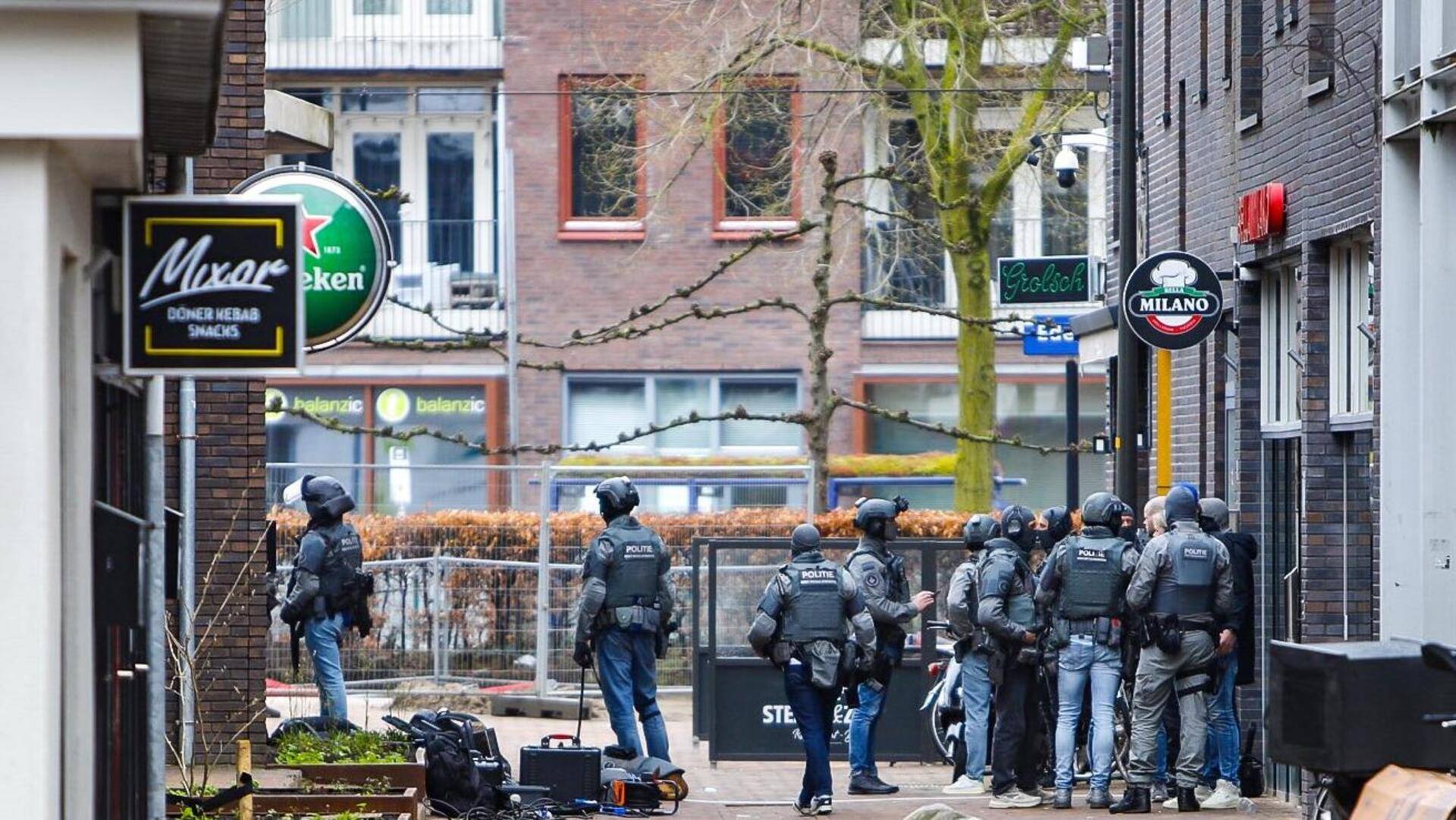 नीदरलैंड: एडे शहर के कैफे में बंधक बनाए गए कई लोग, घरों को कराया गया खाली