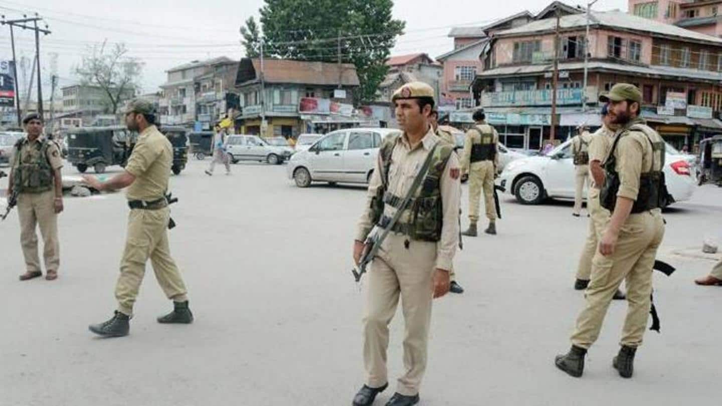 जम्मू-कश्मीर पुलिस में सब इंस्पेक्टर के 800 पदों पर निकली भर्ती, जल्द करें आवेदन