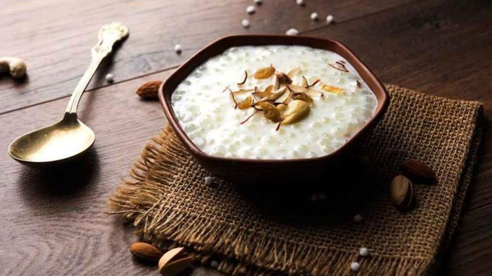 सावन के सोमवार के लिए बनाएं साबूदाना खीर, आसान है रेसिपी