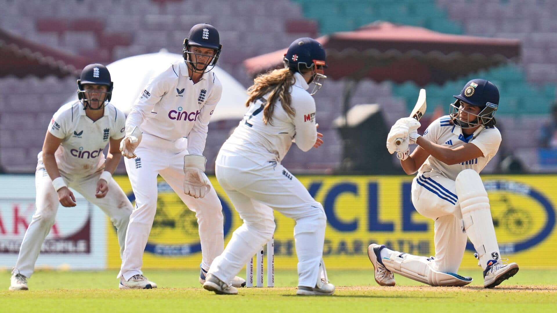 इंग्लैंड 100 टेस्ट खेलने वाली पहली महिला क्रिकेट टीम बनी, जानिए अन्य के आंकड़े